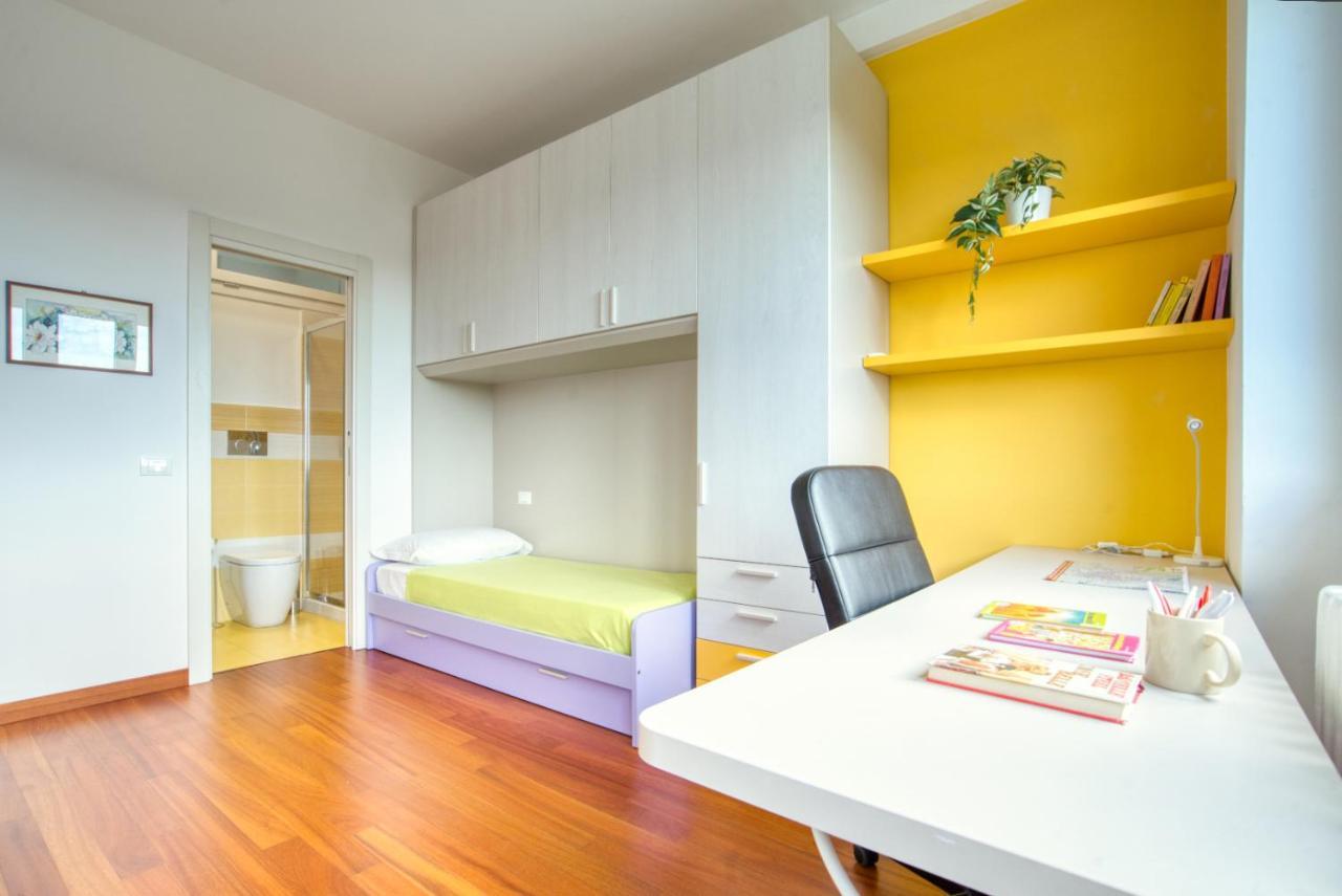 Apartamento Caseospitali - Casa Park View, Ampio Trilocale Per Famiglie Sul Parco